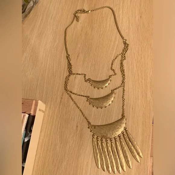 PRELOVED BOHEMIAN TRIPED LAYER NECKLACE - Picture 2 of 3